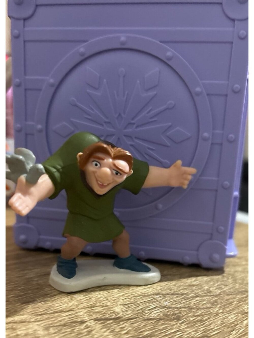 Disney The Hunchback Of Notre Dame figurine